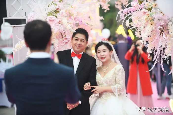 主婚人和证婚人的区别，仪式与法律：解密主婚人和证婚人的任务